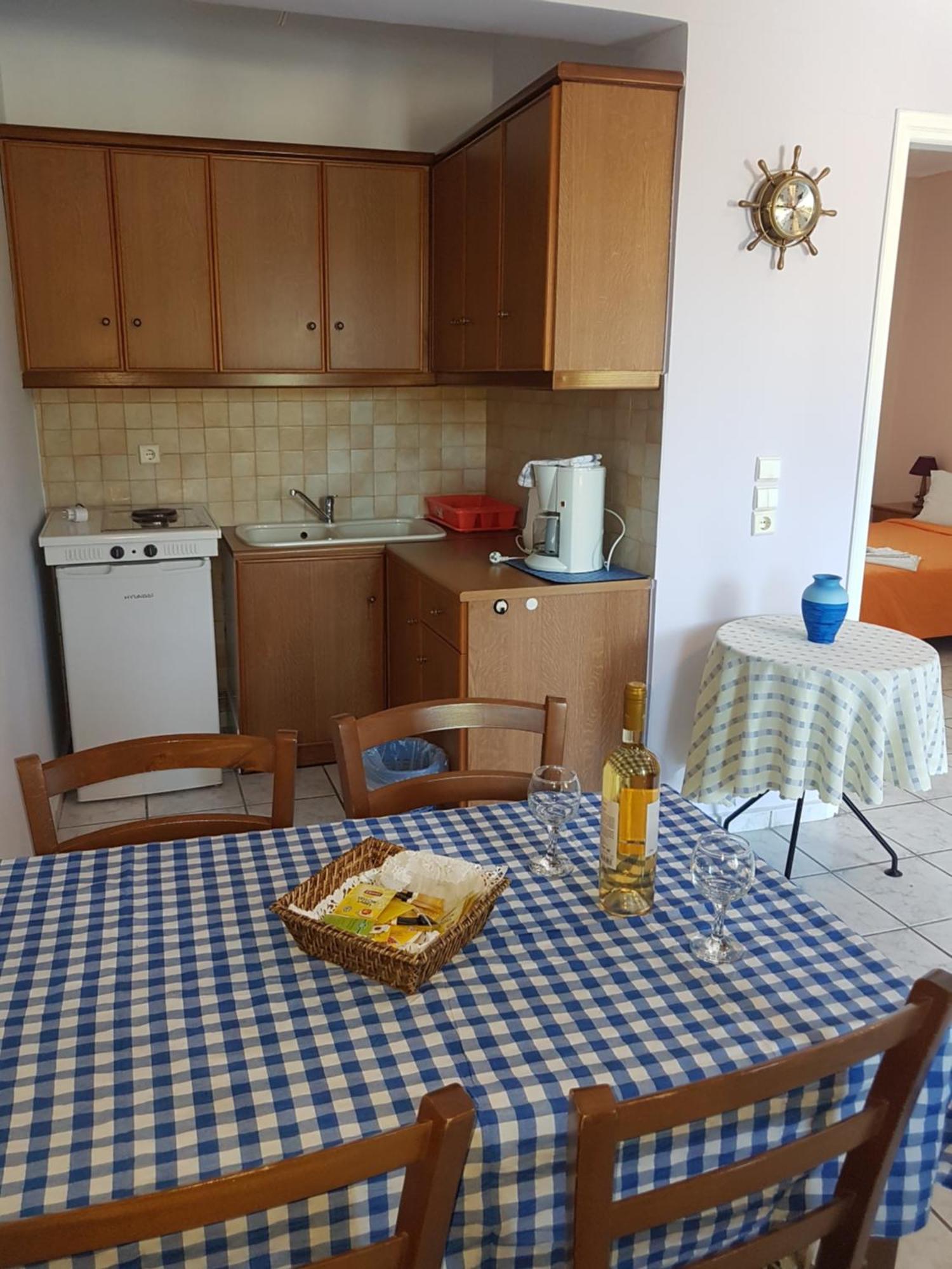 Fotini Apartments Paralia Agias Foteinis Buitenkant foto